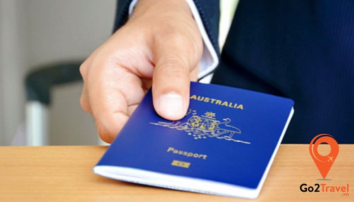 tuân thủ các điều kiện của visa và luật pháp của nước Úc