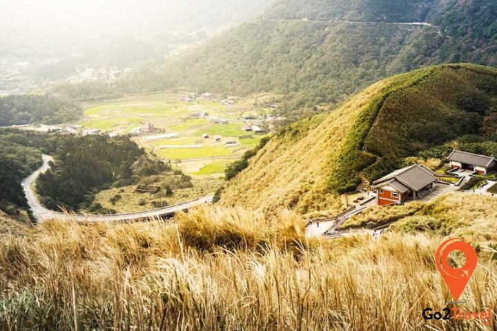 Say đắm vẻ đẹp huyền ảo trên núi Dương Minh – Đài Loan