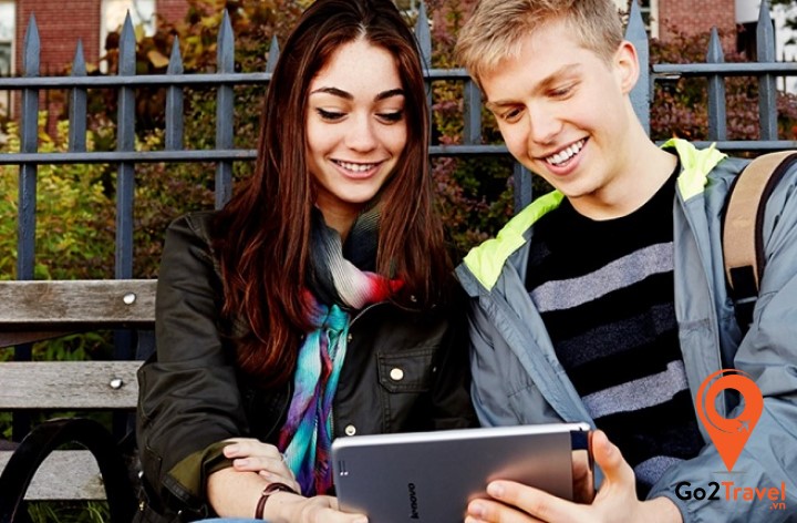 ứng xử nơi công cộng