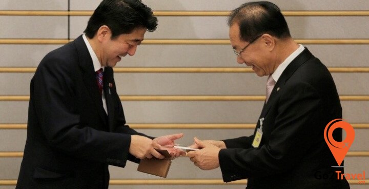 Văn hoá giao tiếp của người Nhật