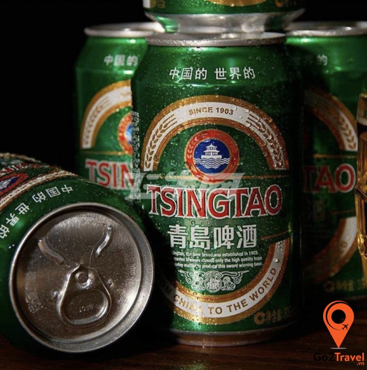 Bia Tsingtao là loại bia nổi tiếng của Trung Quốc, rất phổ biến tại cổ trấn