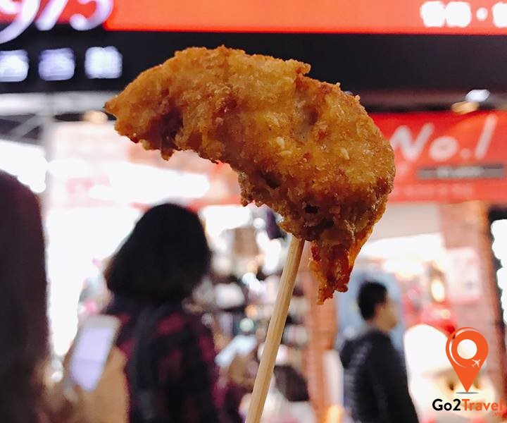 Gà rán được tẩm ướp thơm ngon