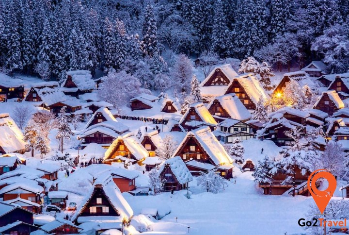Shirakawago là một ngôi làng cổ, được UNESCO công nhận là di sản thế giới từ năm 1995