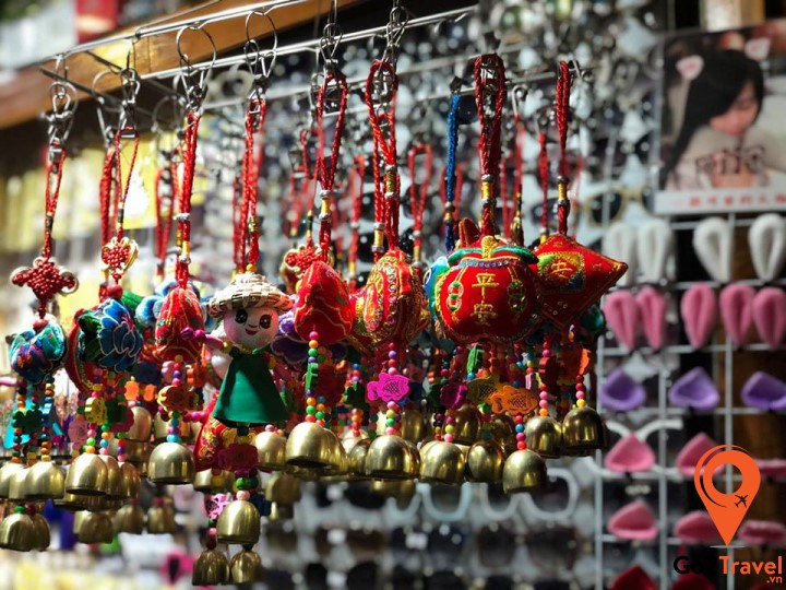 Đừng quên trả giá vì ở đây hét giá khá cao