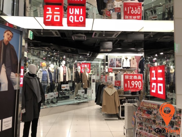 Quần áo cũng là một trong những món quà thú vị