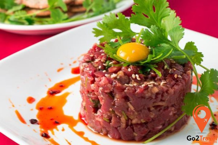 Tartare Steak là món thịt bò sống được nhiều người biết tới trên thế giới