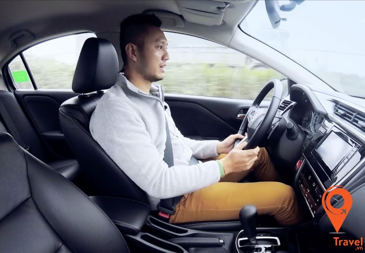 Đừng thử học lái xe ở Hy Lạp