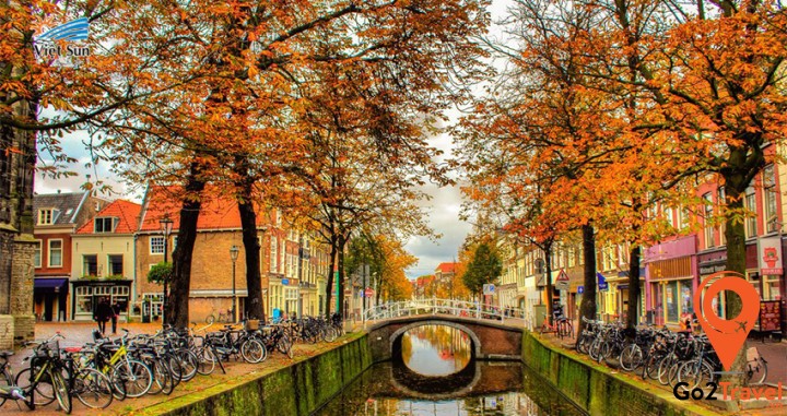 Mùa thu Hà Lan với cảnh sắc màu lá vàng đỏ