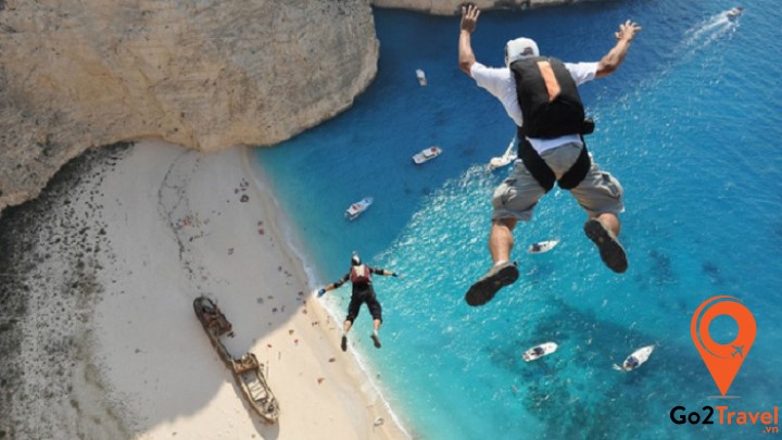 Đừng thử cái này ở Hy Lạp