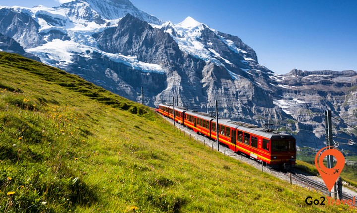 Tàu lửa là một sự lựa chọn đi lại tại Thuỵ Sỹ