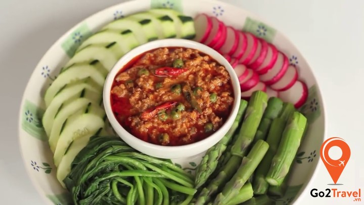 Mắm bò hóc còn là gia vị quan trọng làm nên hương vị đậm đà cho các món ăn