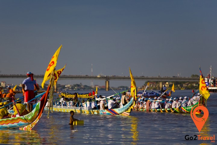 Lễ hội đua thuyền Bon Om Touk