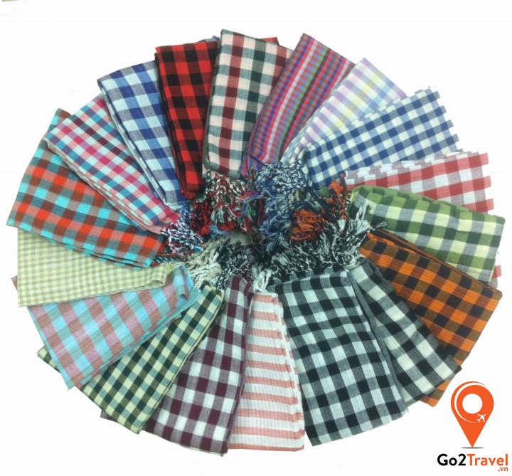 Khăn rằn (Krama)- Campuchia