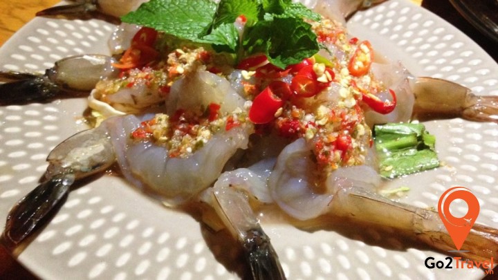 Món ăn tôm tươi sống