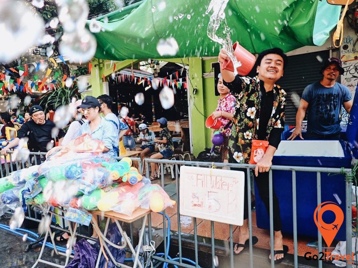 Được xem là cái nôi của lễ hội té nước ở Chiang Mai cùng diễn ra nhiề hoạt động thú vị