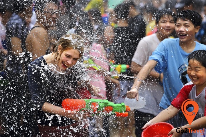 Bangkok được xem là nơi tổ chức lễ hội Songkran lớn nhất nước