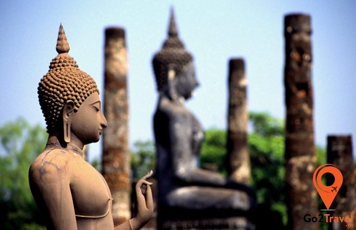  Đạo Phật - tôn giáo chính thức ở Thái Lan